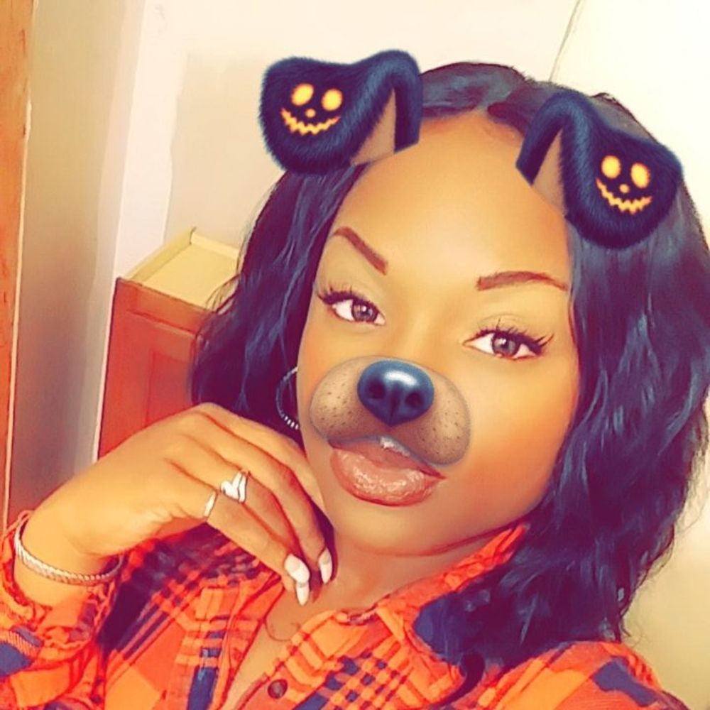 Meet your Posher, Aukiesia